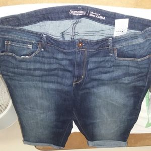 Plus size signature Levi's